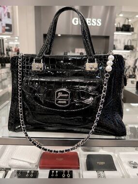 Guess Black Croc-Embossed 
Shoulder Bag w/ Silver hardware
& crossbody strap EUC